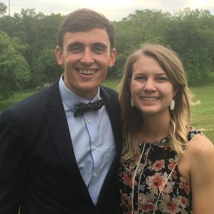 Meet your Posher, Lauren